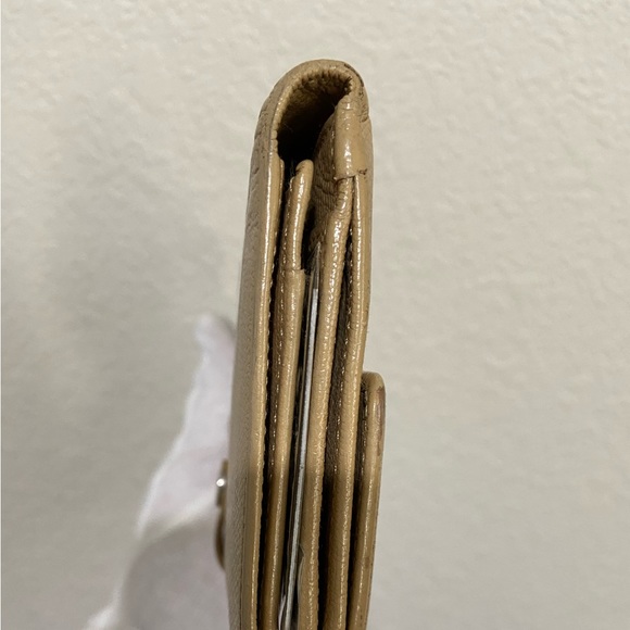 CC Tan Leather Wallet - Picture 7 of 16